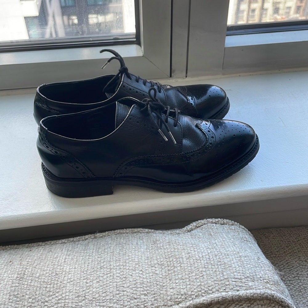 Classic Black Women’s Dress Shoes